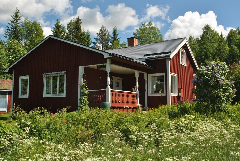 Orsastuguthyrning-Oljonsbyn Villa Стая снимка