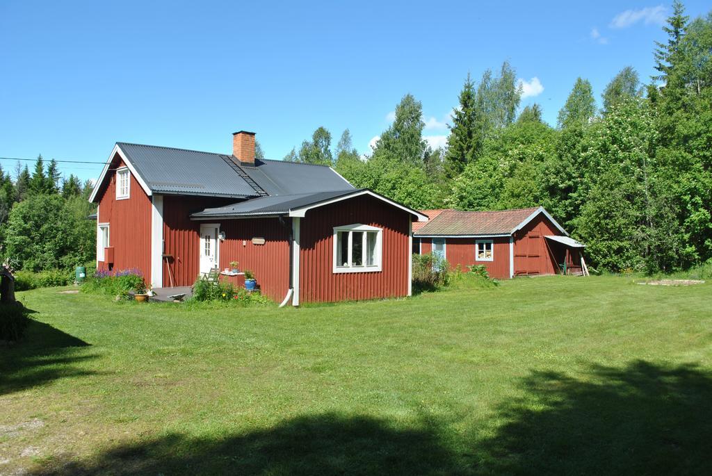 Orsastuguthyrning-Oljonsbyn Villa Стая снимка